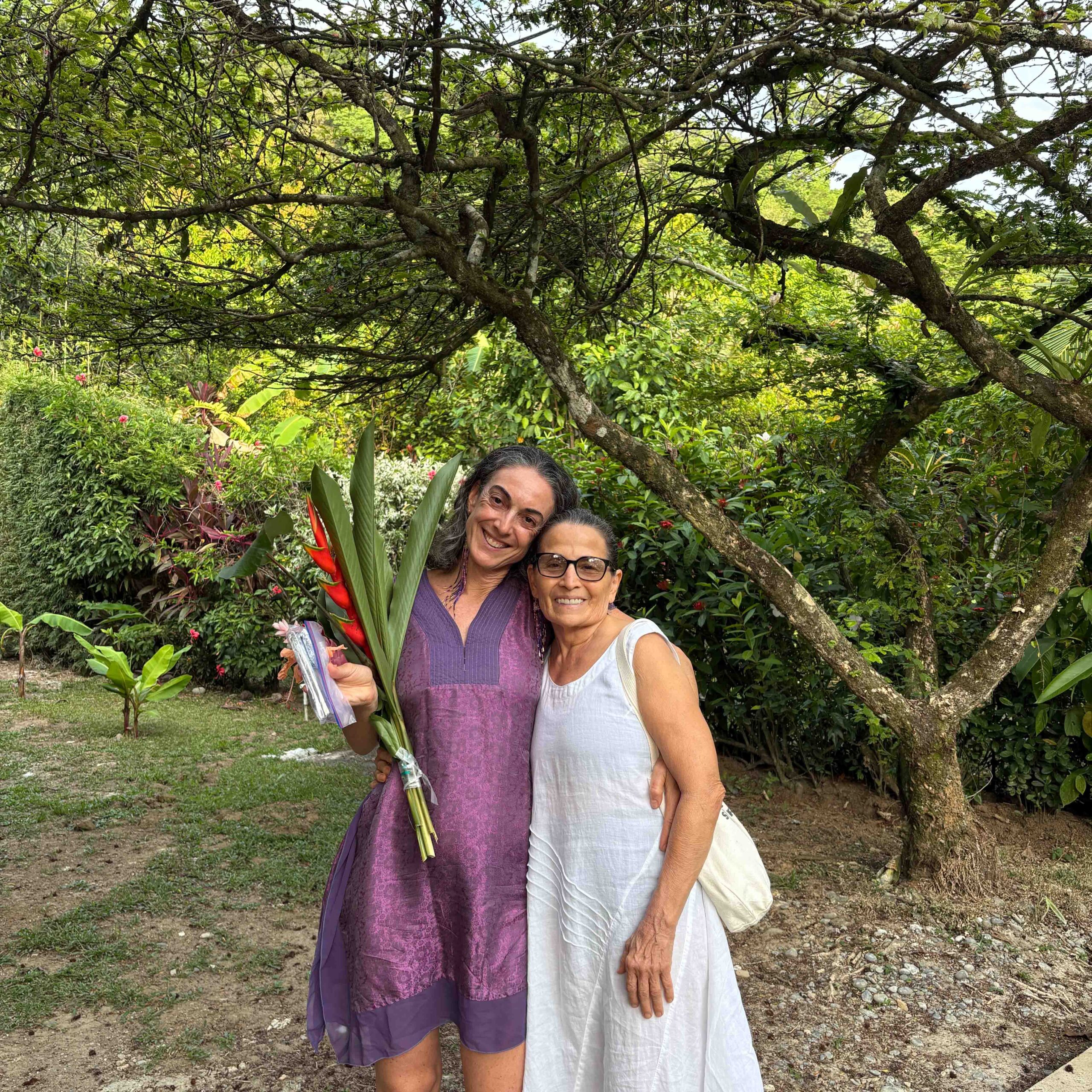 Cosetta and Tiskita co-founder Lisbeth Núñez at Tiskita